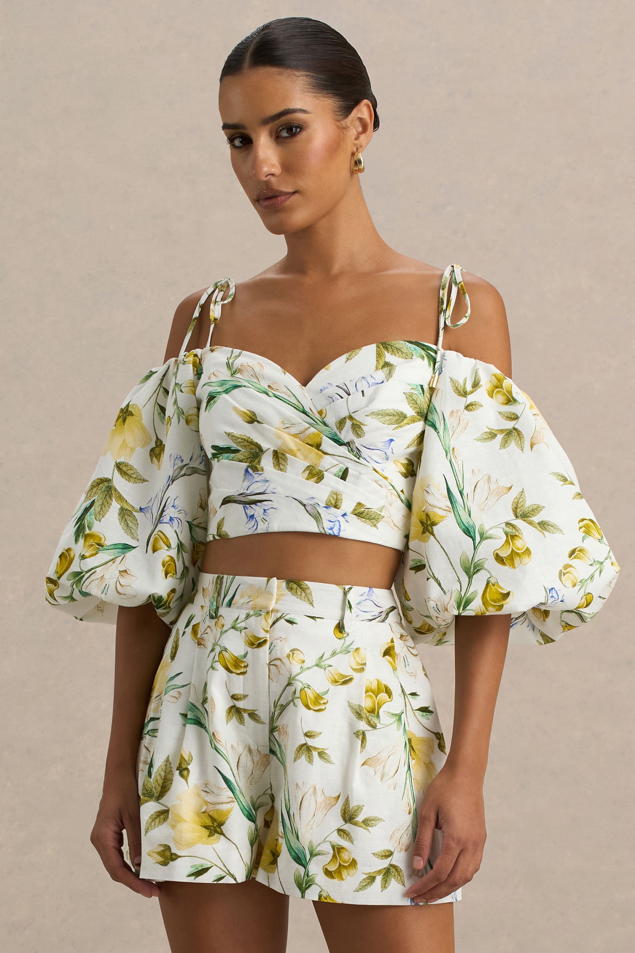 Amberly | Lemon Floral Print Plunge-Neck Ruffled Crop Top