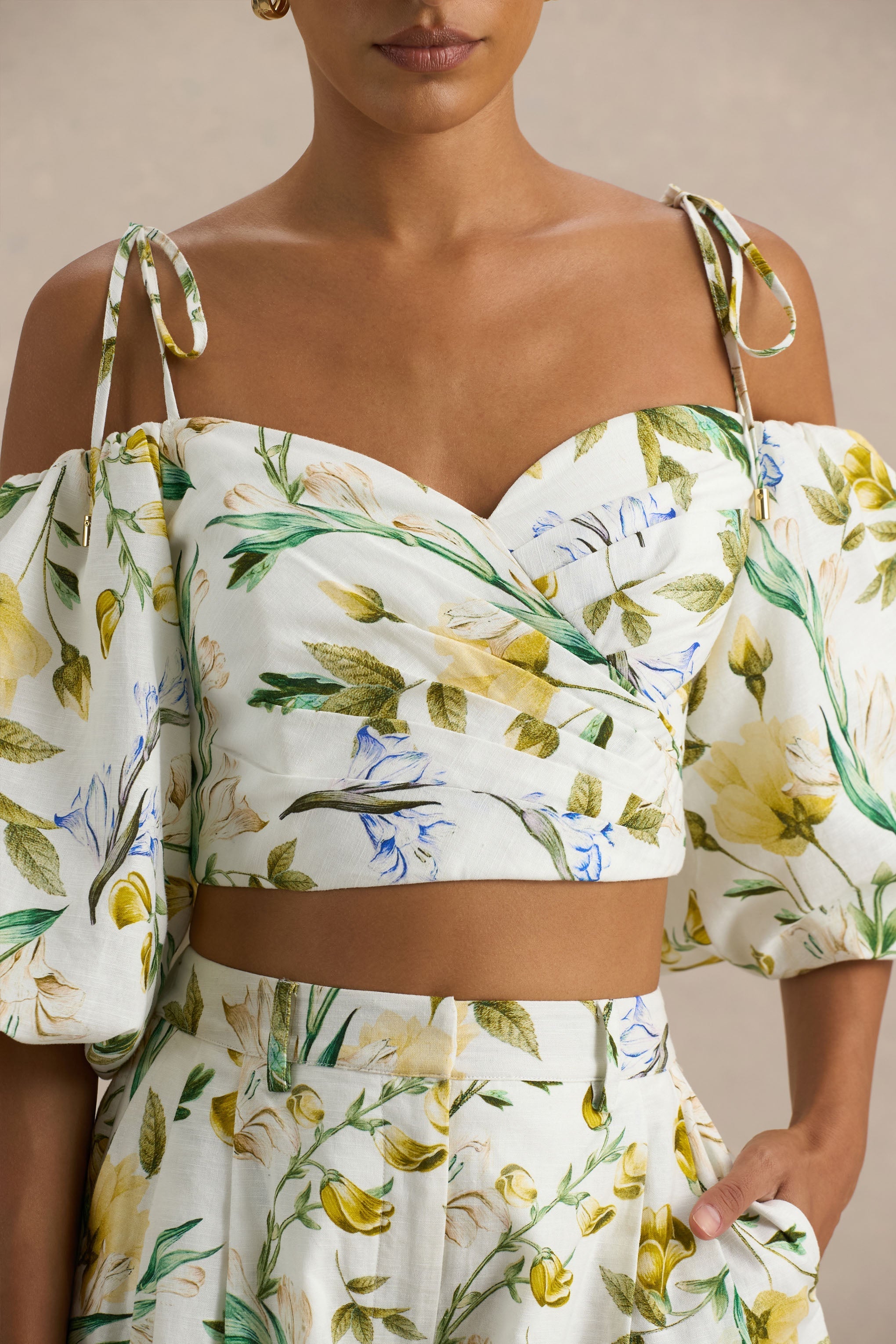 Amberly | Lemon Floral Print Plunge-Neck Ruffled Crop Top