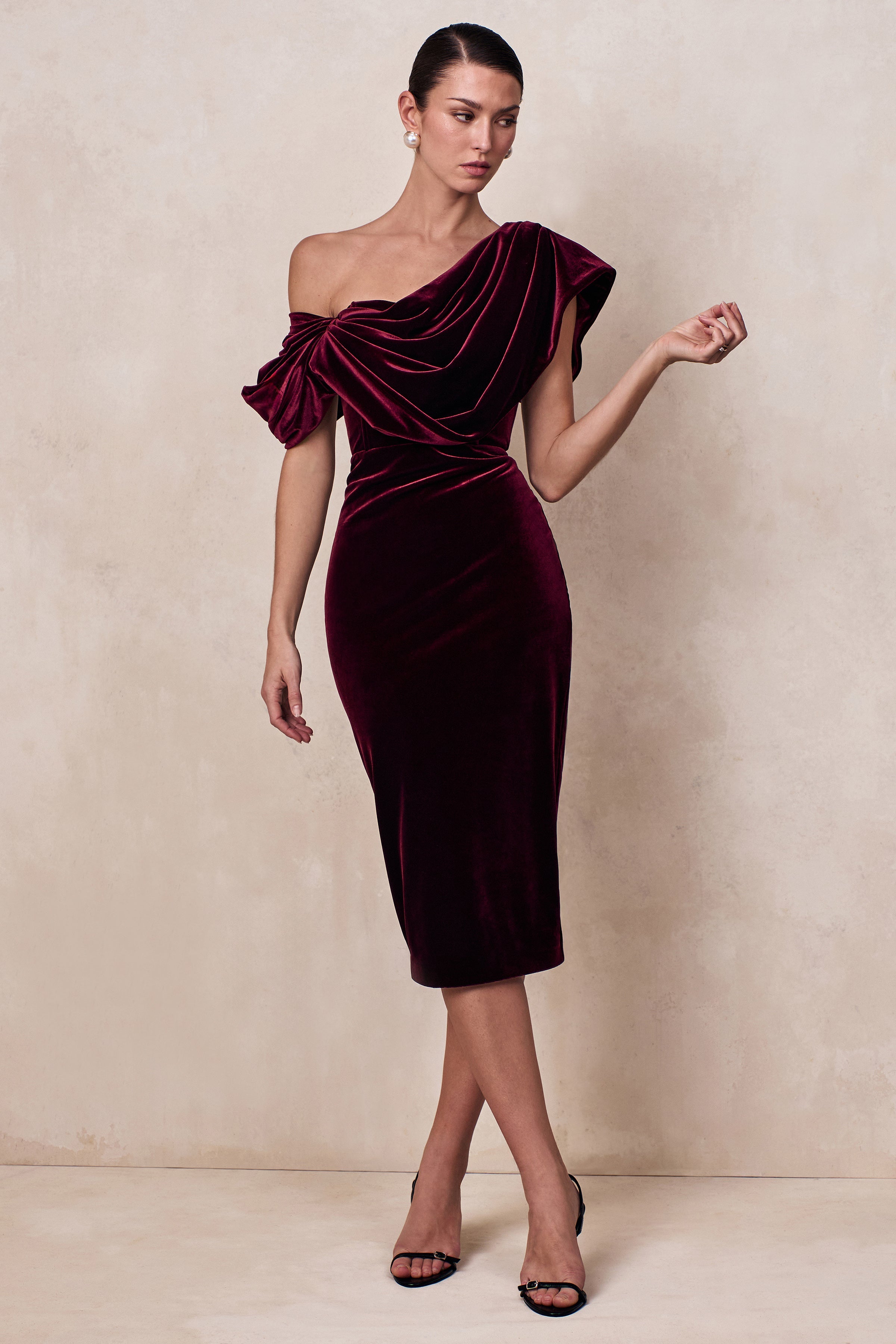 High End | Burgundy Velvet Asymmetric-Neck Midi Dress With Draped Detailing