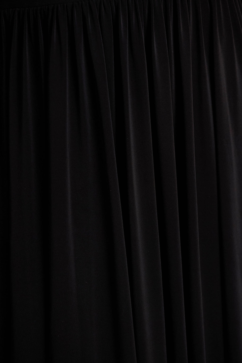 Rosalita | Black Crew-Neck Maxi Dress With Drop-Waist