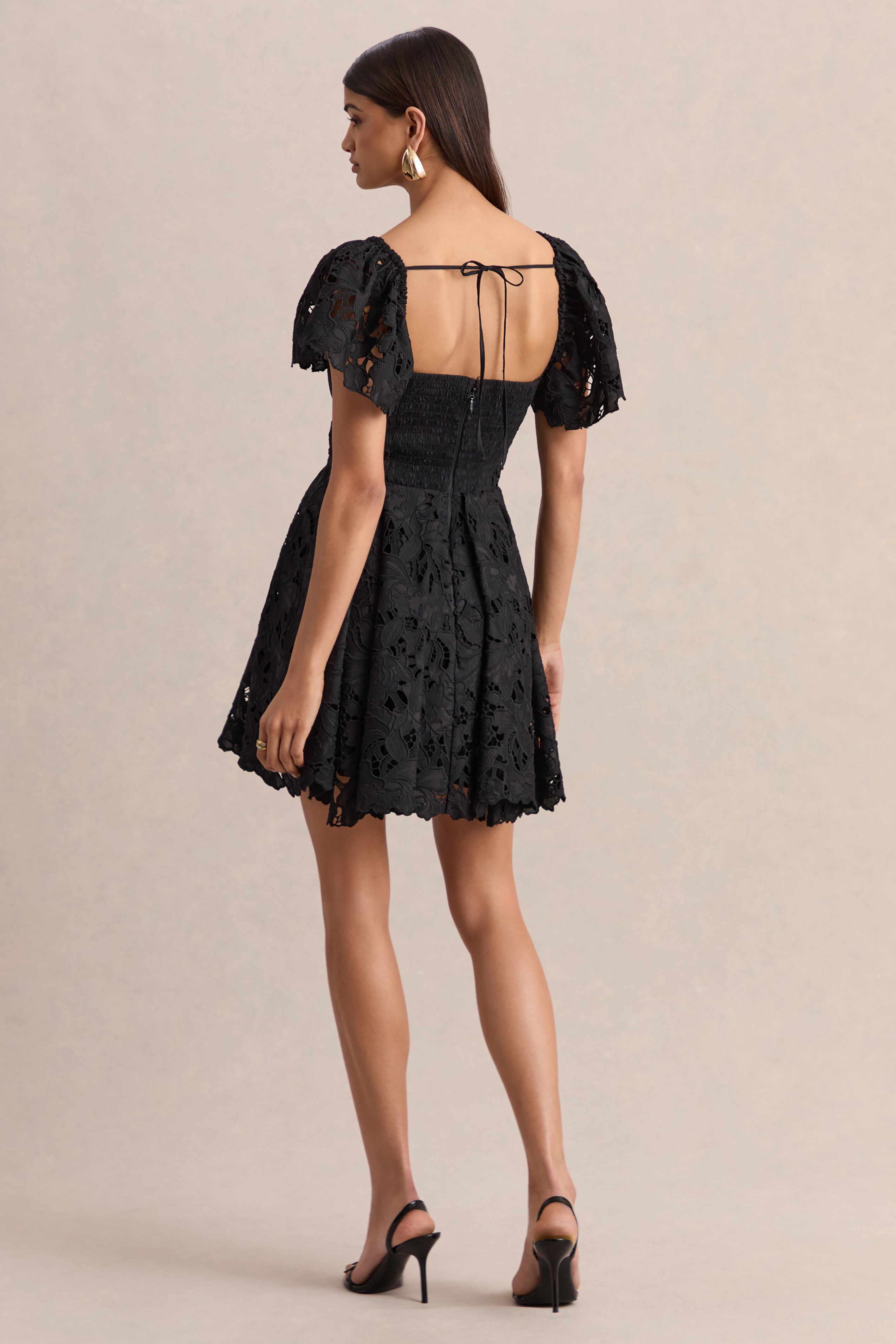 Vivi | Black Lace Sweetheart-Neck Mini Dress