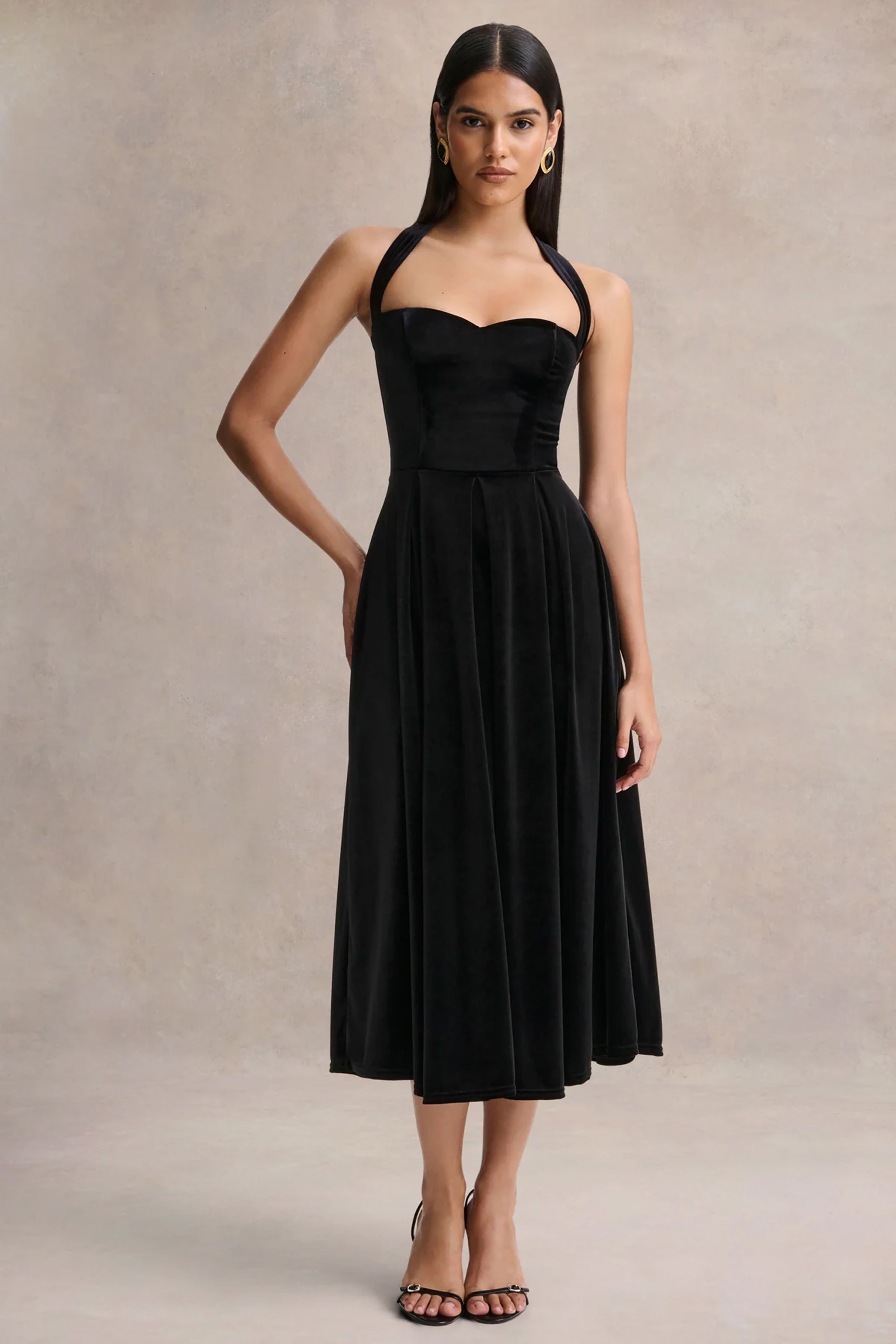 Esmeray | Black Velvet Sweetheart-Neck Midi Dress