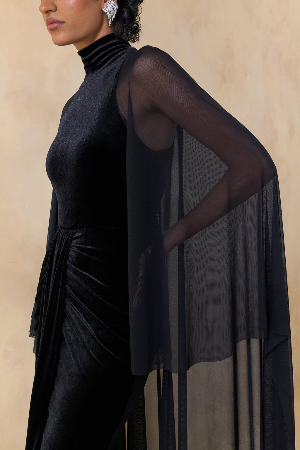 Adoring | Black Velvet High-Neck Maxi Dress With Cape