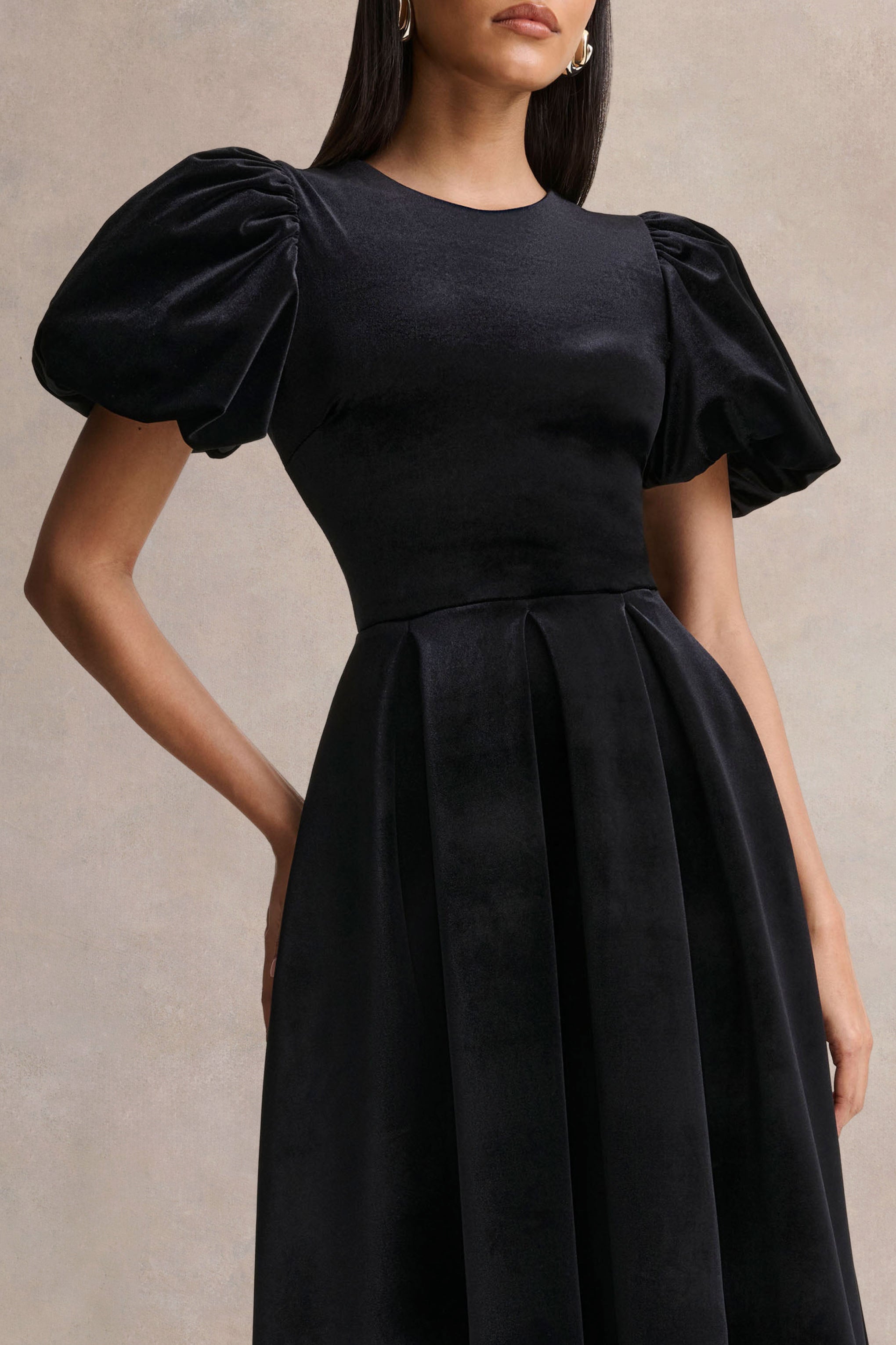 Seraphic | Black Velvet Puff-Sleeve Midi Dress