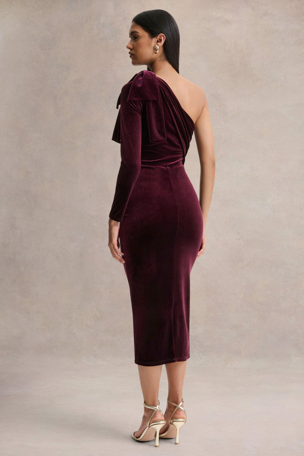 Vespera | Burgundy Velvet Asymmetric Neck Midi Dress With Bow Detail