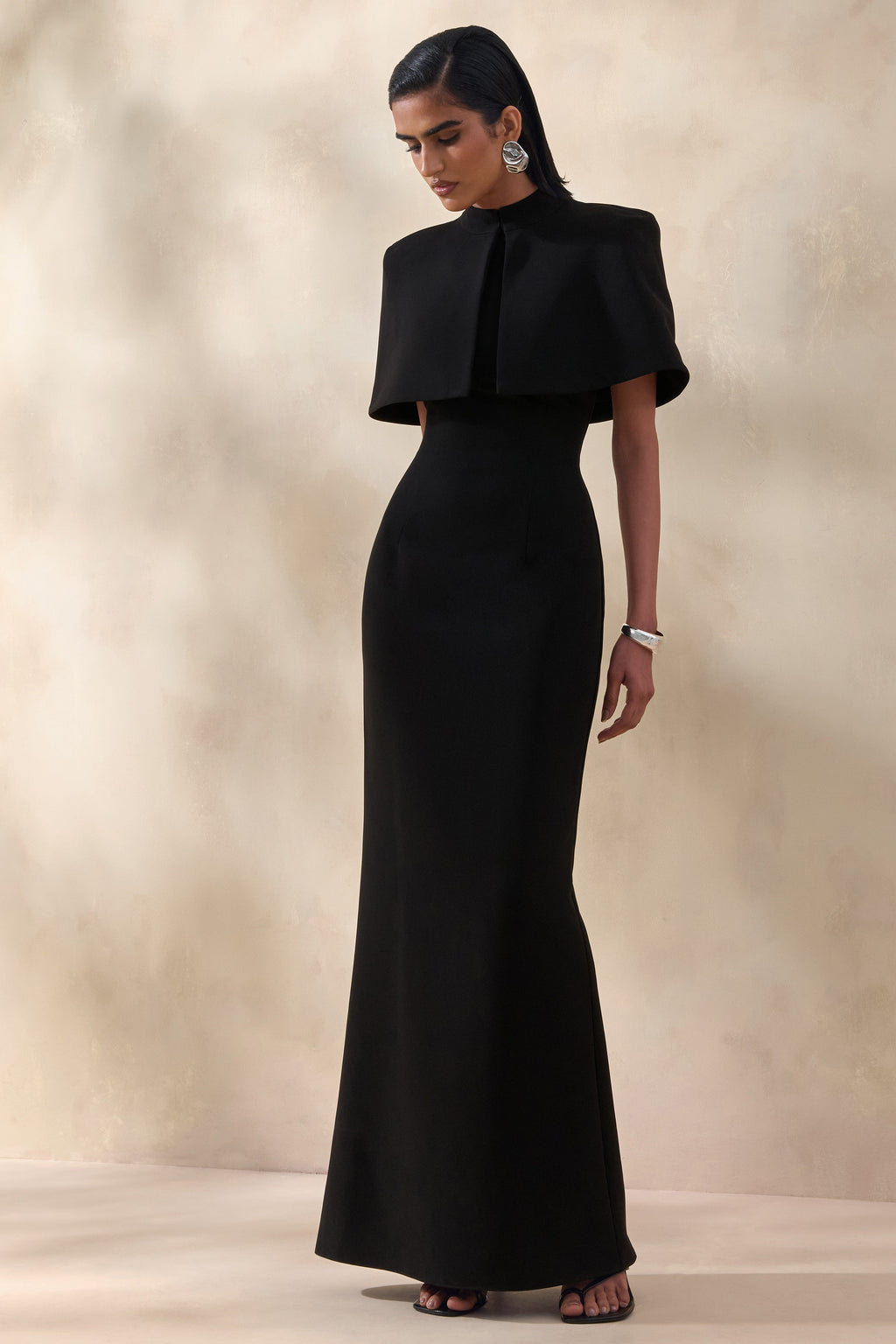 Deva | Black High-Neck Cape