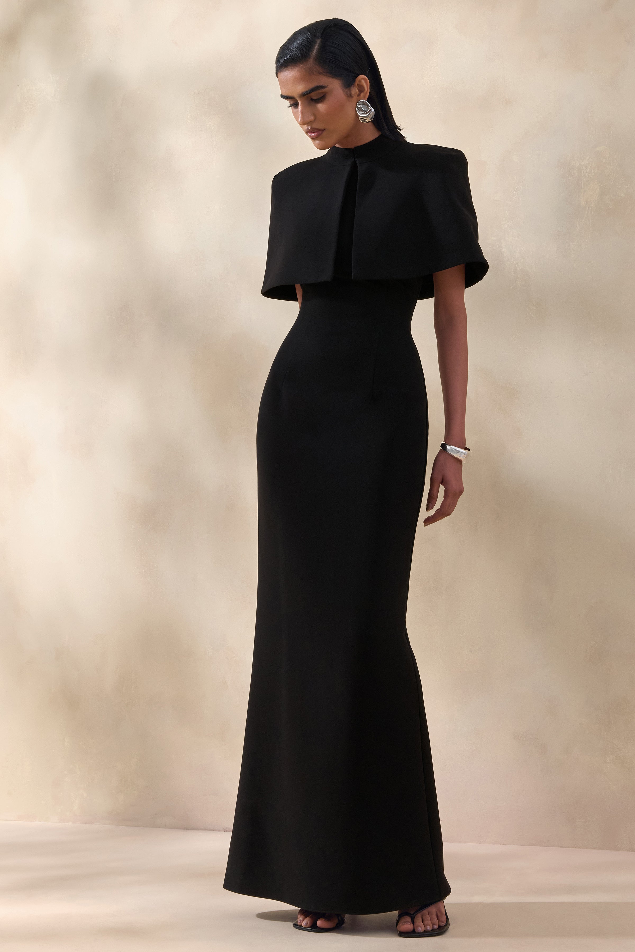 Deva | Black High-Neck Cape